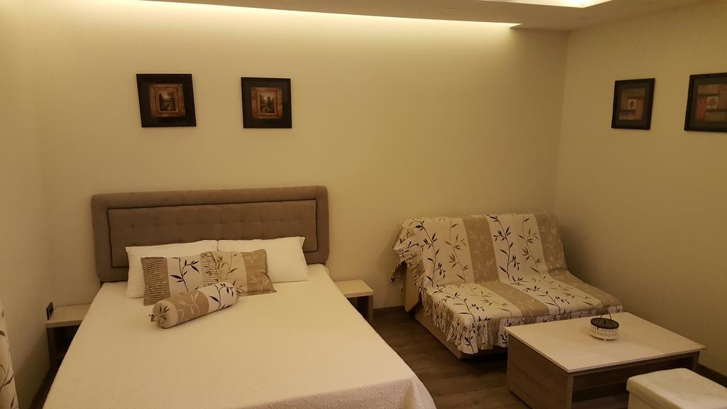 קופאוניק Apartman Mia Milmari מראה חיצוני תמונה